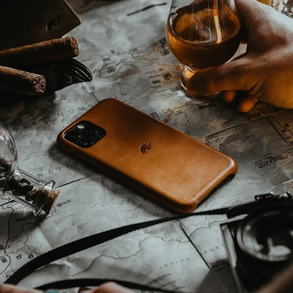 BULLSTRAP Classic iPhone 11 Pro Max Case- Sienna